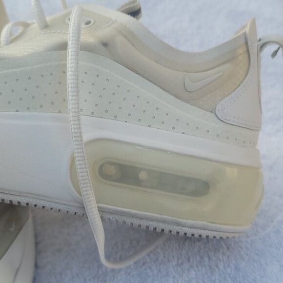 Nike air Max women's size 8.5 - Picture 2 of 6
